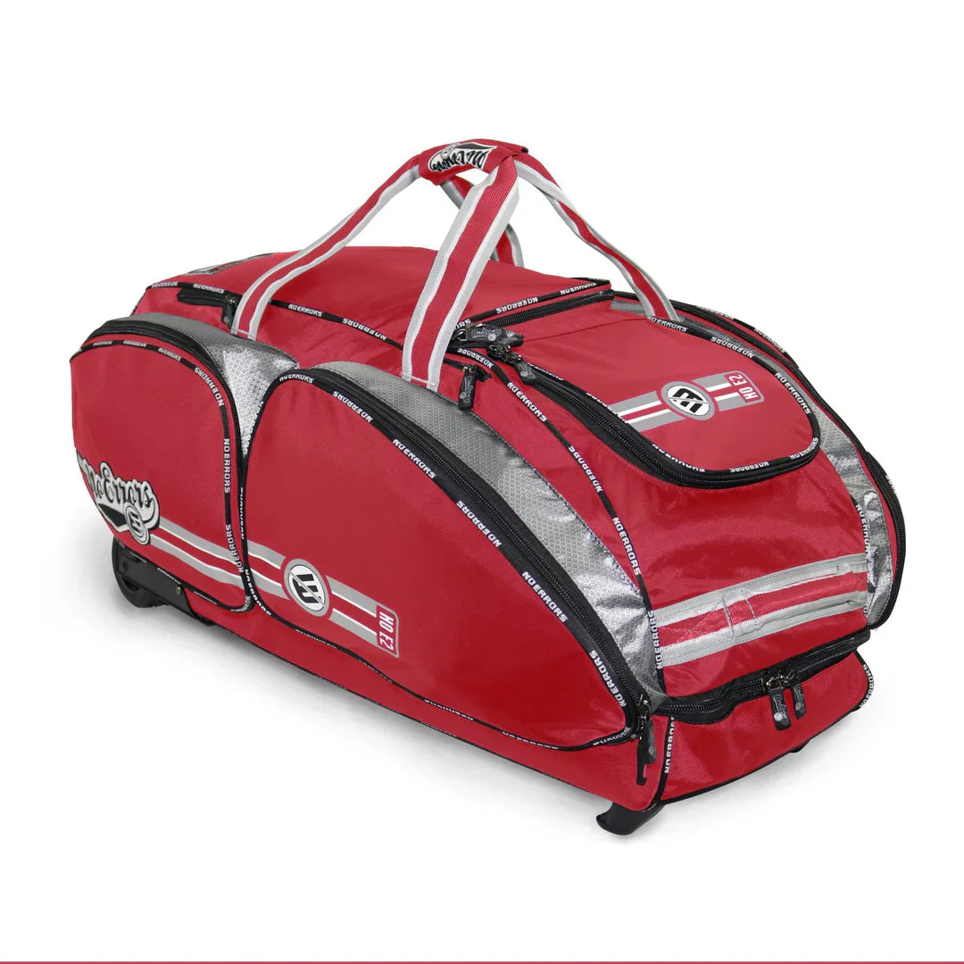NO E2 Catcher's Equipment Bag